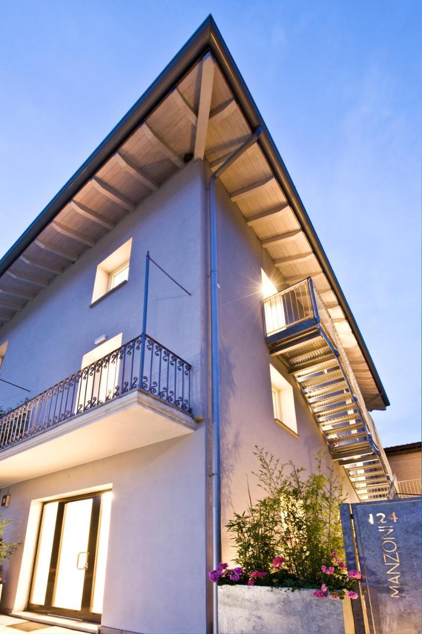 Manzoni 124 Bed&Relax Bed and Breakfast Esine Εξωτερικό φωτογραφία