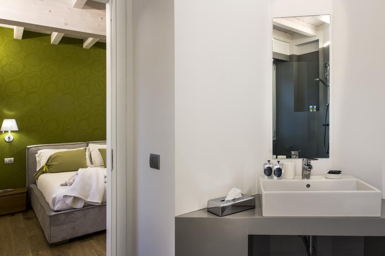 Manzoni 124 Bed&Relax Bed and Breakfast Esine Εξωτερικό φωτογραφία