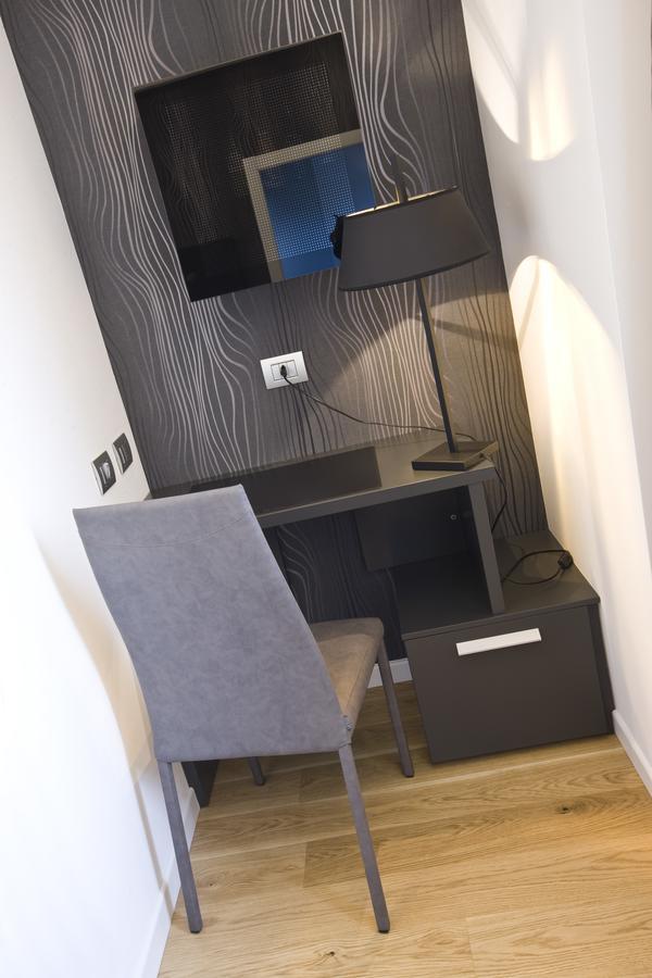 Manzoni 124 Bed&Relax Bed and Breakfast Esine Εξωτερικό φωτογραφία