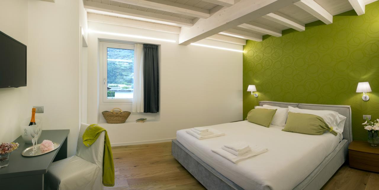 Manzoni 124 Bed&Relax Bed and Breakfast Esine Εξωτερικό φωτογραφία